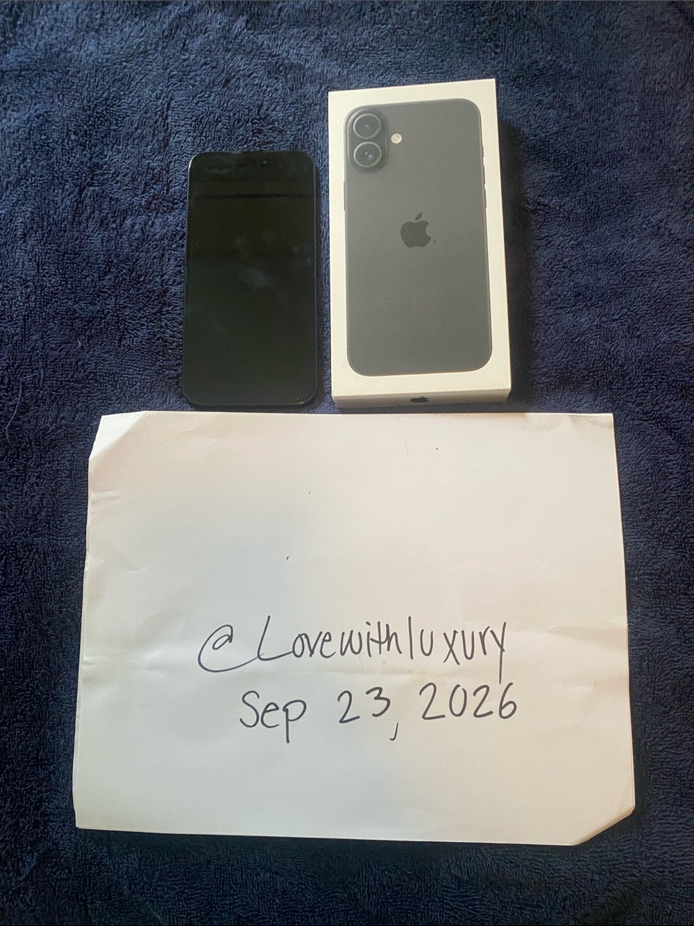 iPhone 16 Plus